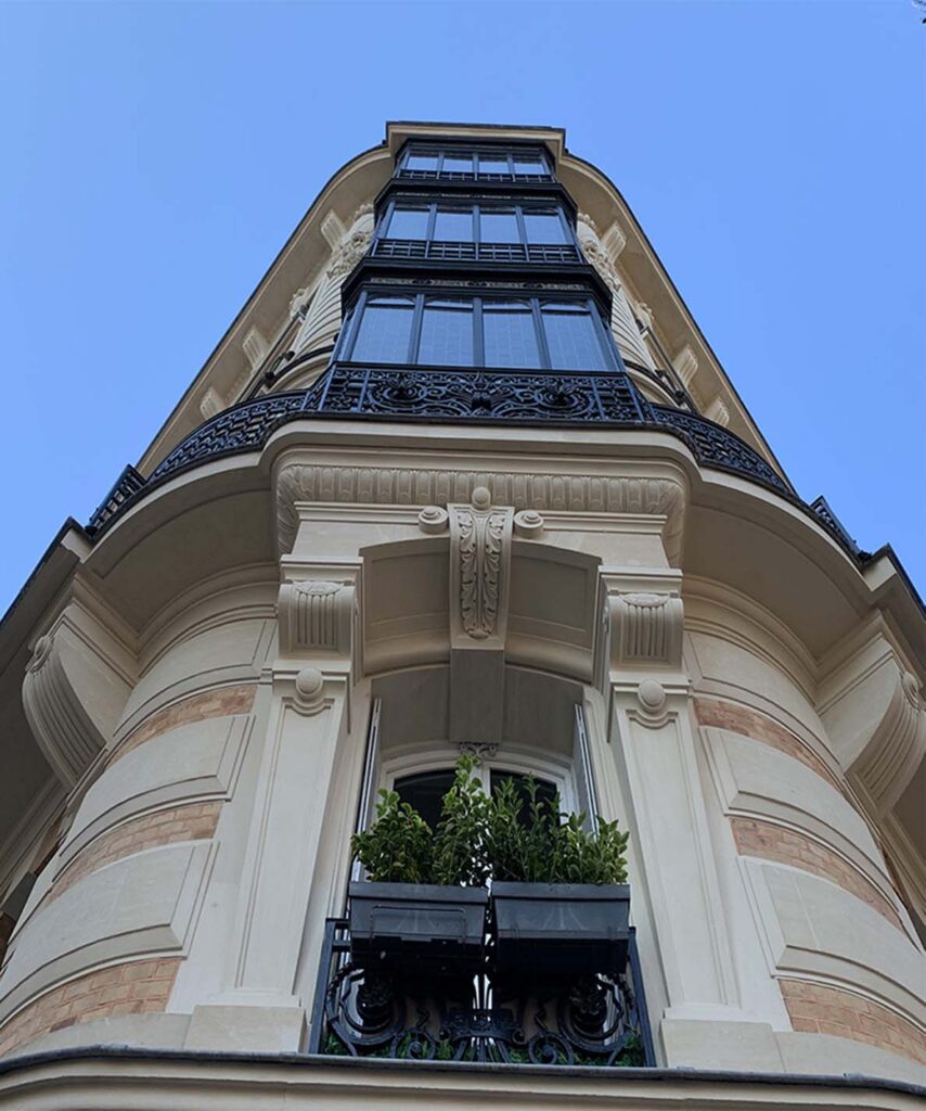 Façade d'immeuble ravalée